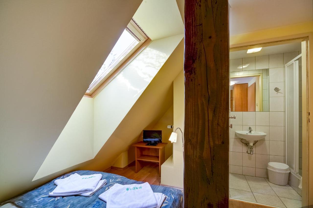 Osrodek Wypoczynkowy Barta Hotel Тилич Екстериор снимка