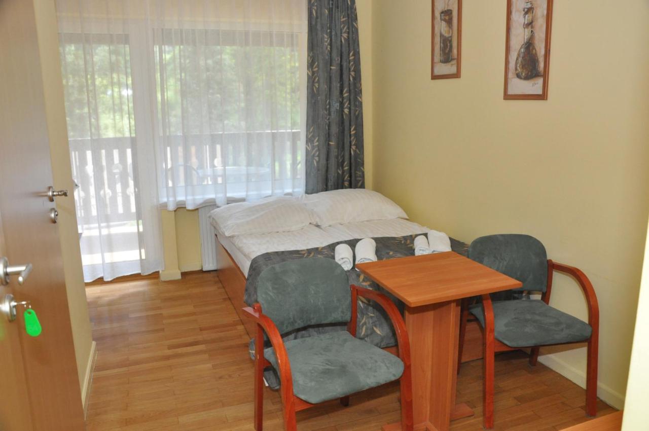 Osrodek Wypoczynkowy Barta Hotel Тилич Екстериор снимка