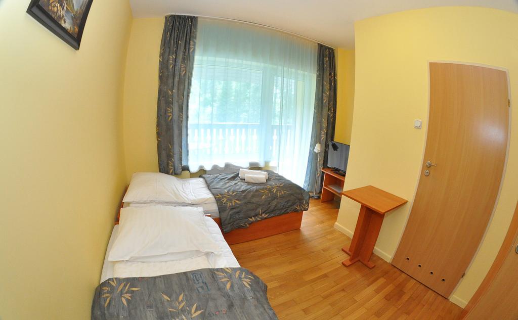 Osrodek Wypoczynkowy Barta Hotel Тилич Екстериор снимка