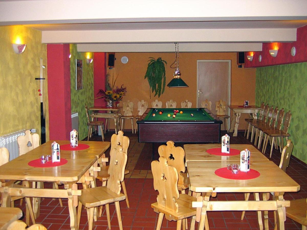 Osrodek Wypoczynkowy Barta Hotel Тилич Екстериор снимка